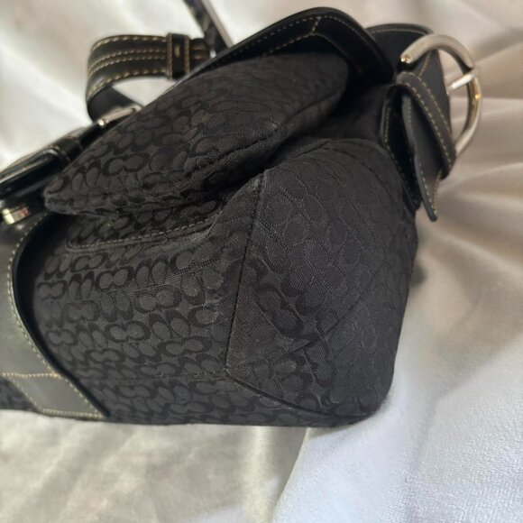 Vintage Coach Soho Buckle Flap Signature Canvas Black Leather Bag Purse Y2K 1463 - Picture 6 of 9